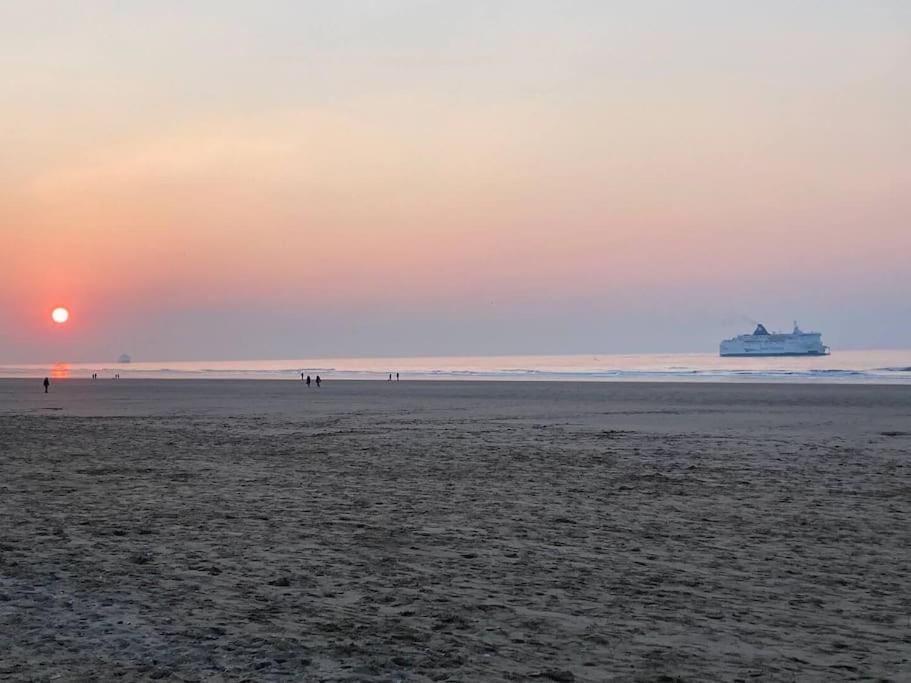 Magnifique Studio Calais Plage Esterno foto